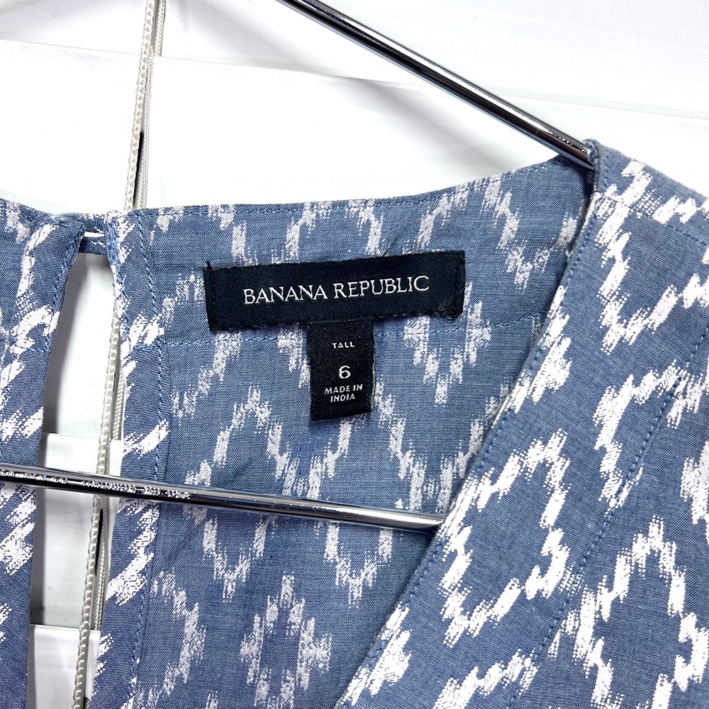 🚫SOLD! NWOT |•BANANA REPUBLIC•| Blue & White Print Shorts Romper Size 6 Tall - Picture 8 of 12